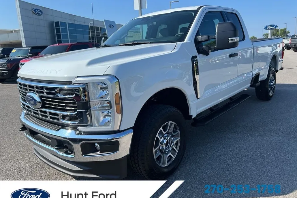 2025 Ford F-350 XLT photo 1