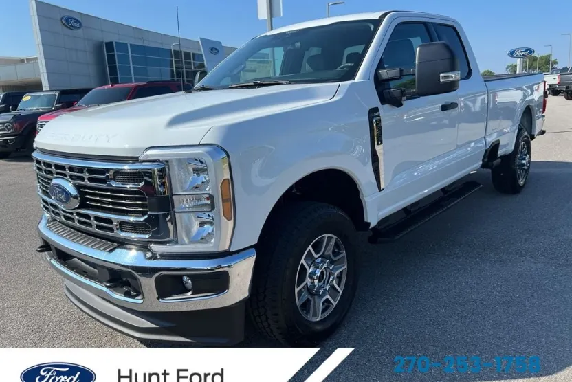 2025 Ford F-350 XLT photo 1