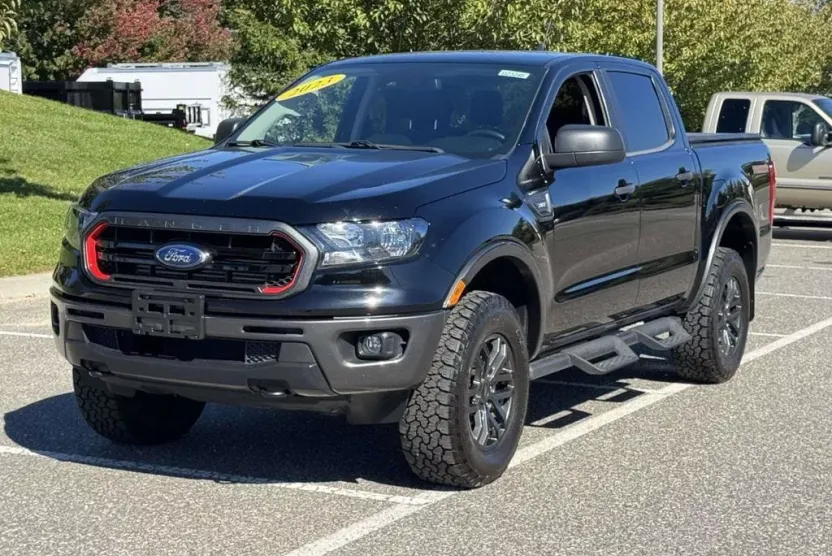 2023 Ford Ranger XLT photo 1