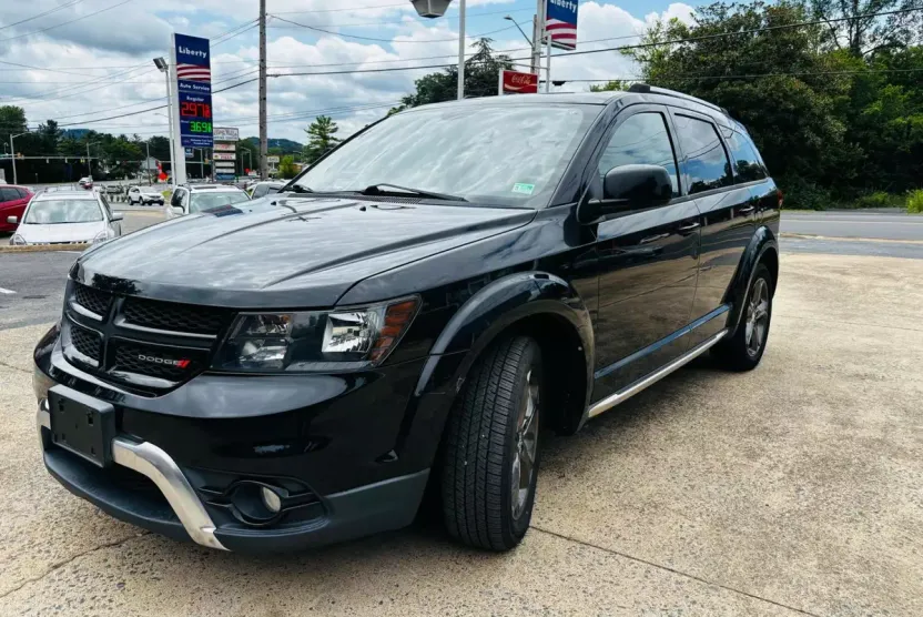 2015 Dodge Journey Crossroad photo 1