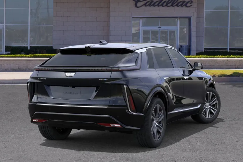 2026 Cadillac Lyriq Luxury photo 1