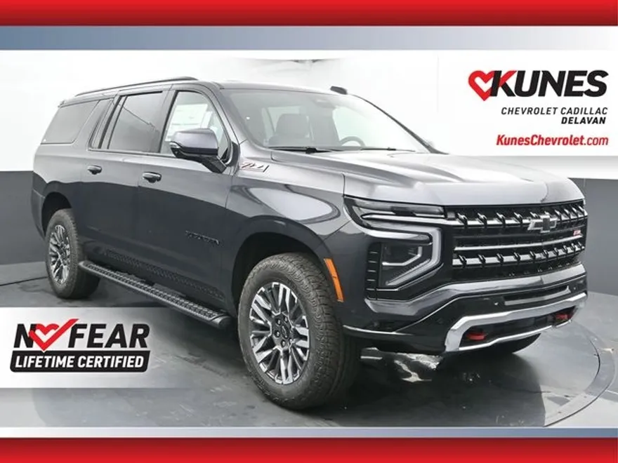 2025 Chevrolet Suburban Z71 photo 1