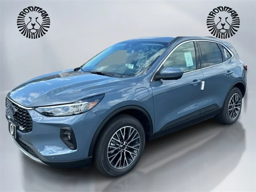 2025 Ford Escape Plug-In Hybrid photo 1