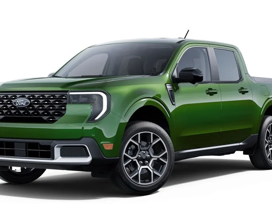2025 Ford Maverick Lariat photo 1