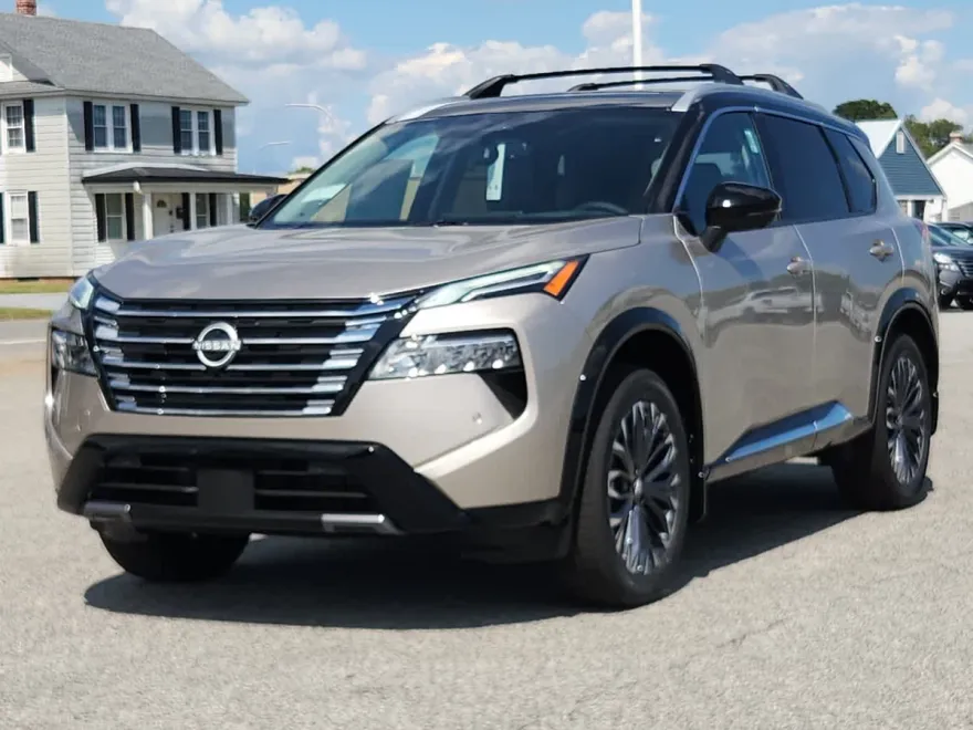 2026 Nissan Rogue Platinum photo 1