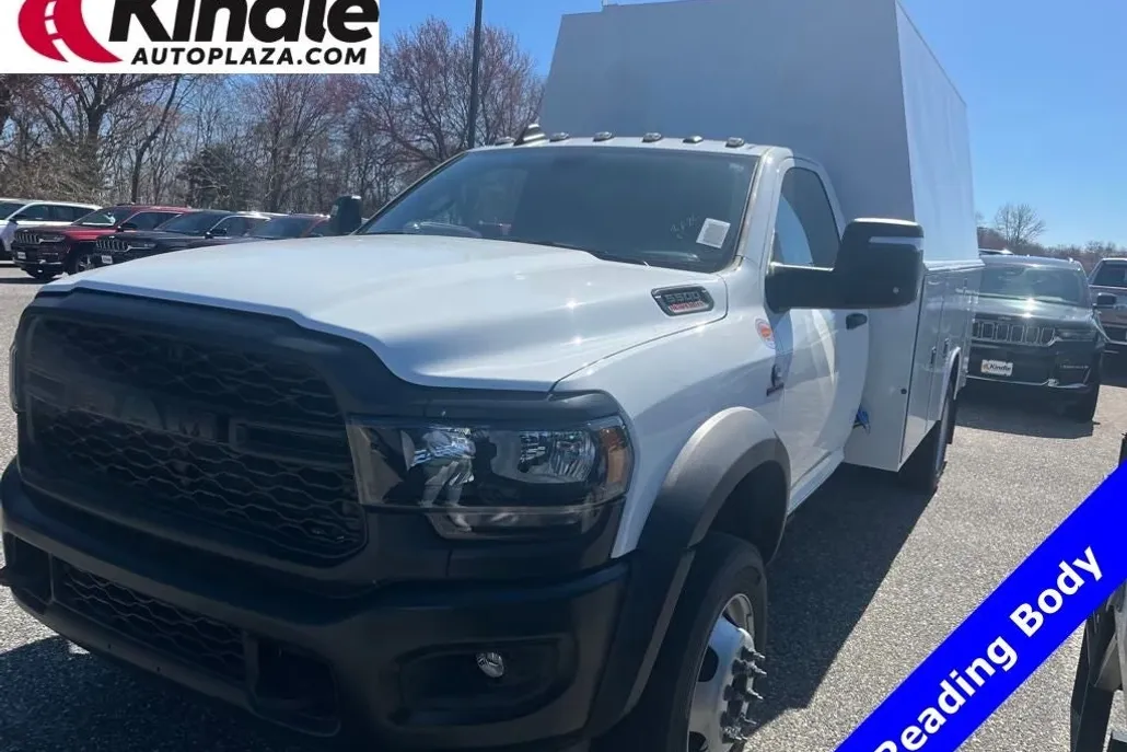 2024 Ram 5500 photo 1