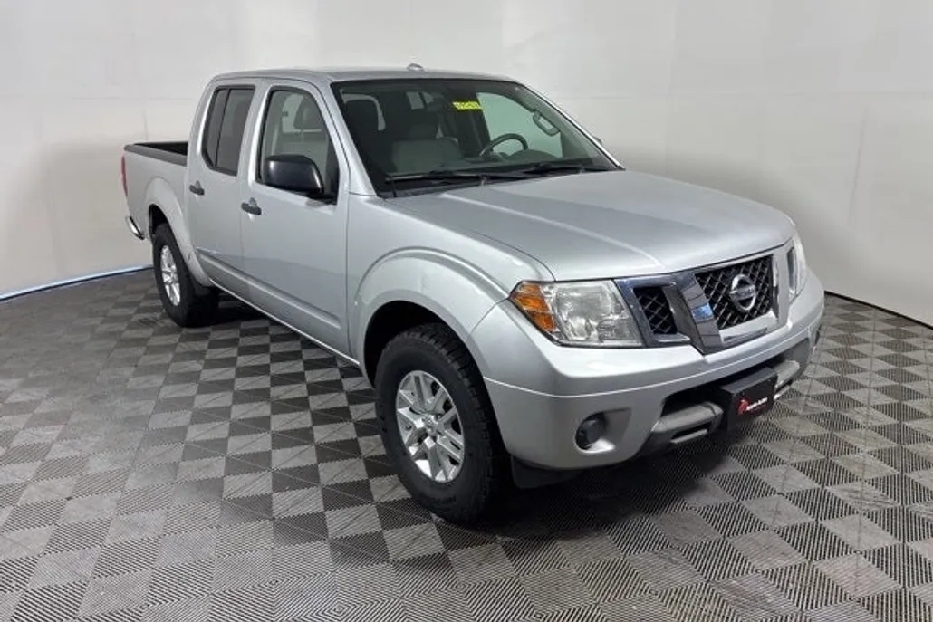 2016 Nissan Frontier SV photo 1
