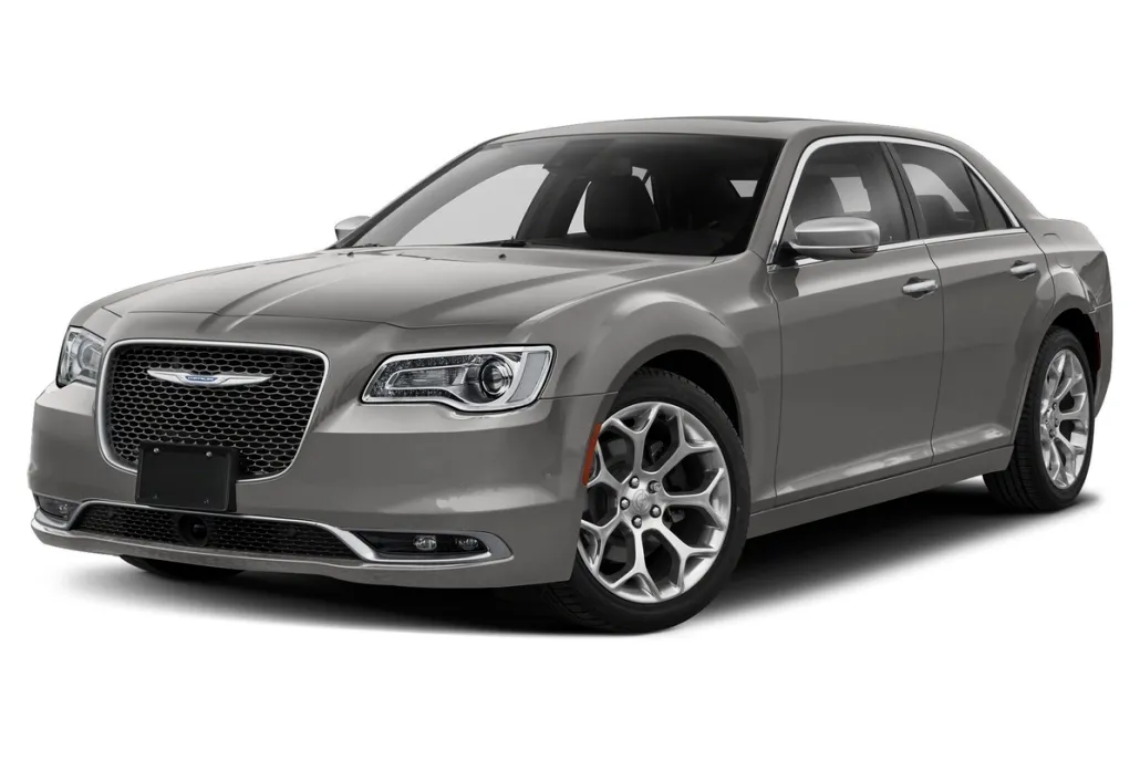 2020 Chrysler 300 C photo 1