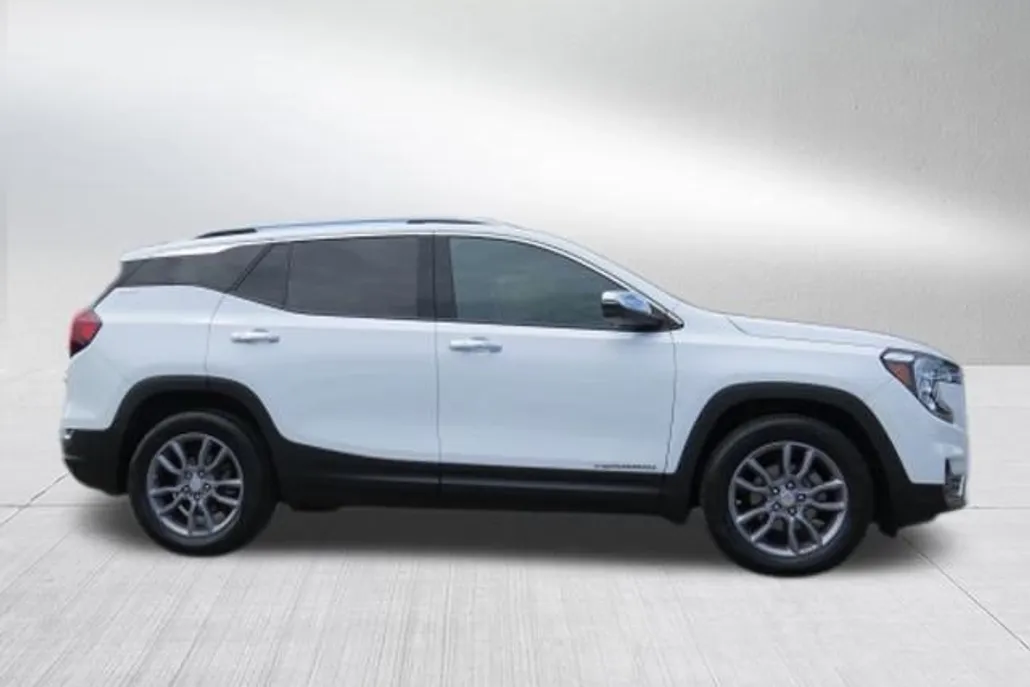 2023 Gmc Terrain SLT photo 1