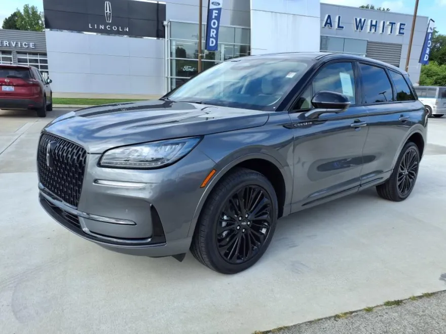2025 Lincoln Corsair Premiere photo 1