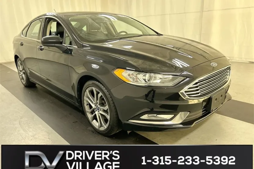 2017 Ford Fusion SE photo 1