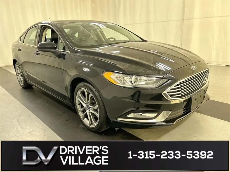 2017 Ford Fusion SE photo 1