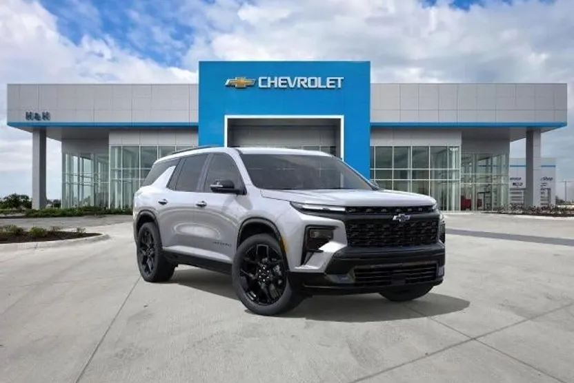 2026 Chevrolet Traverse RS photo 1