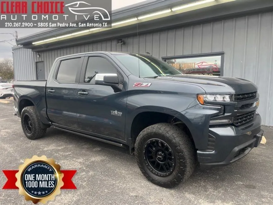 2020 Chevrolet Silverado photo 1