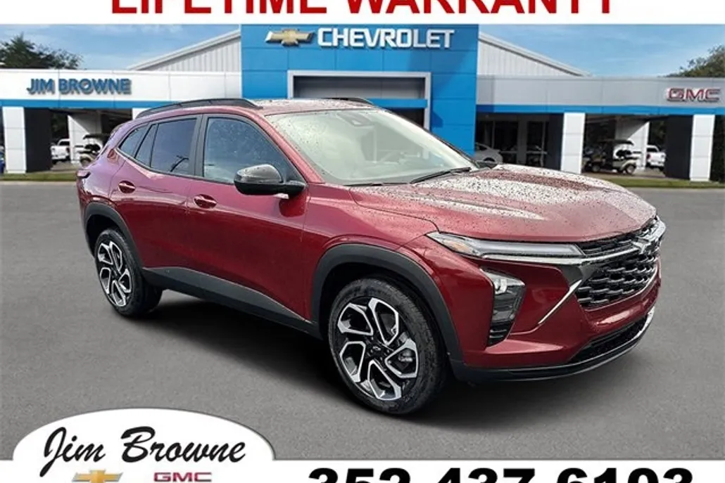 2025 Chevrolet Trax photo 1