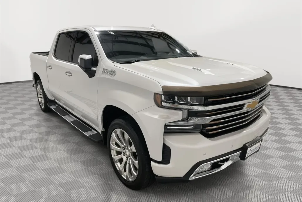 2019 Chevrolet Silverado 1500 High Country photo 1