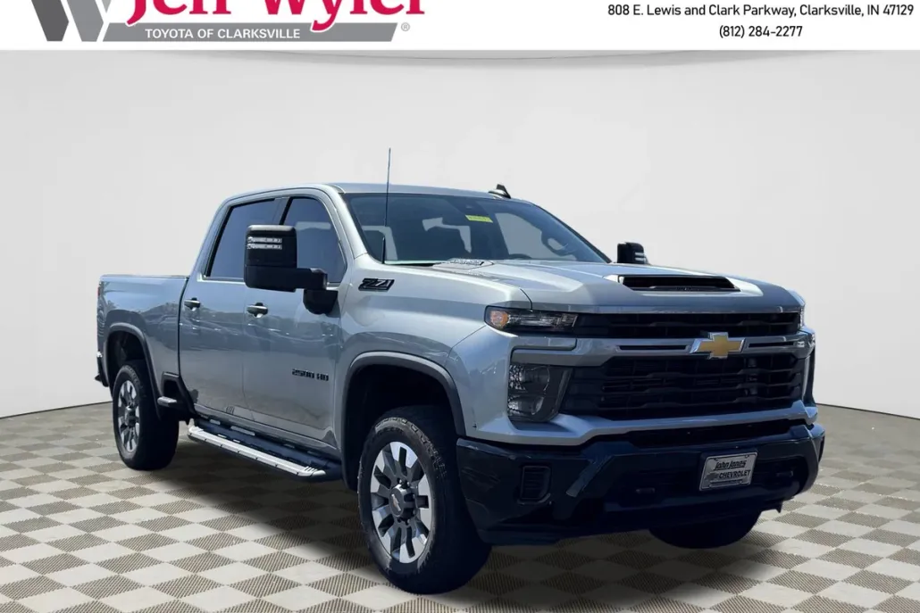 2024 Chevrolet Silverado 2500HD Custom photo 1