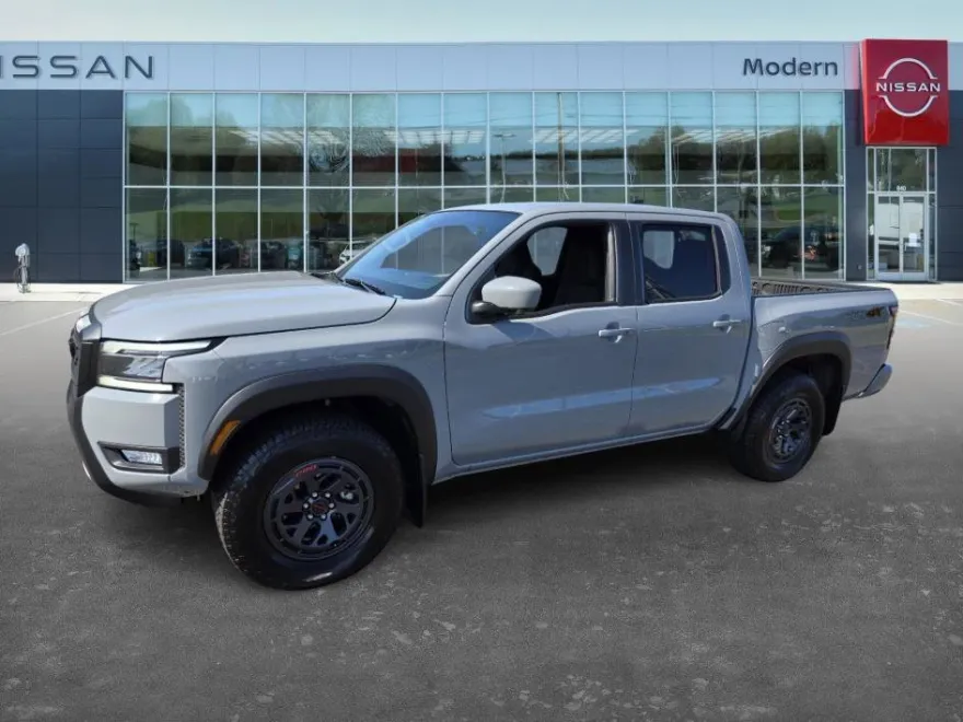 2025 Nissan Frontier PRO-4X photo 1