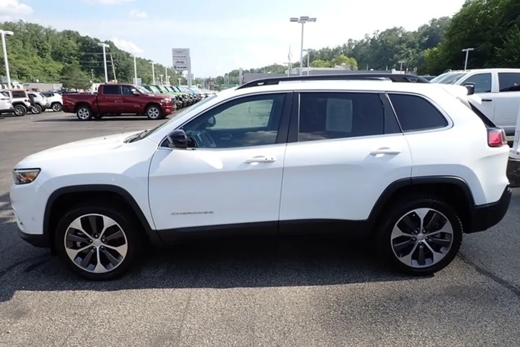 2022 Jeep Cherokee Limited photo 1