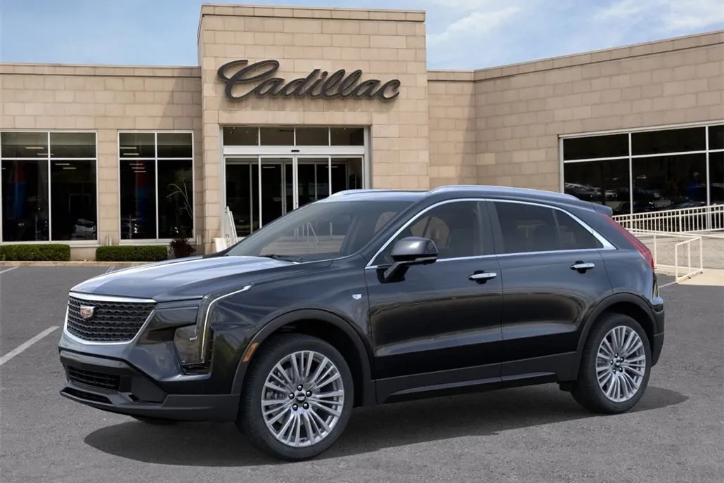 2025 Cadillac XT4 Premium Luxury photo 1