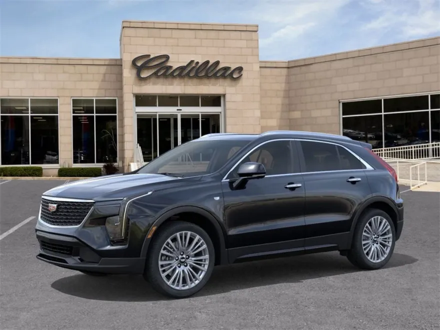 2025 Cadillac XT4 Premium Luxury photo 1