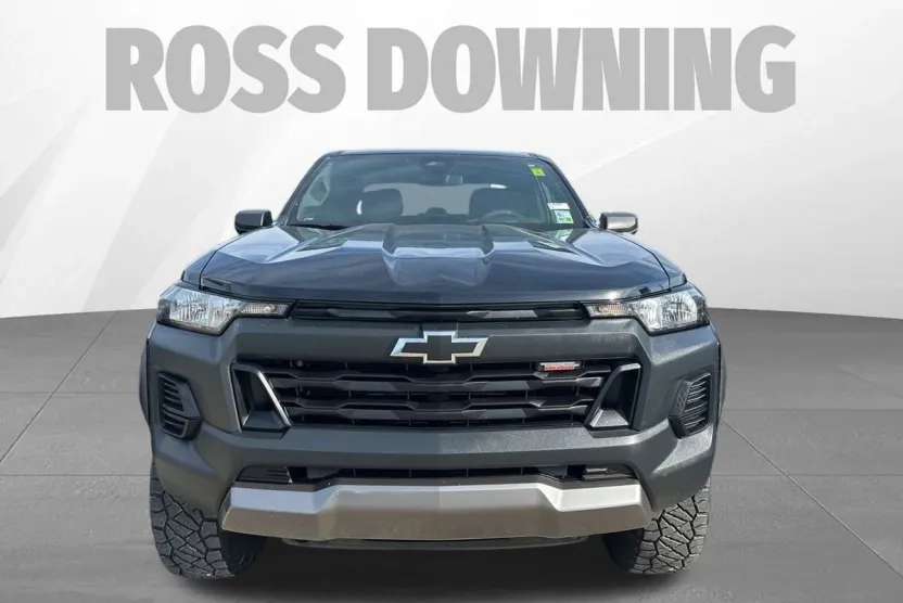 2023 Chevrolet Colorado Trail Boss photo 1