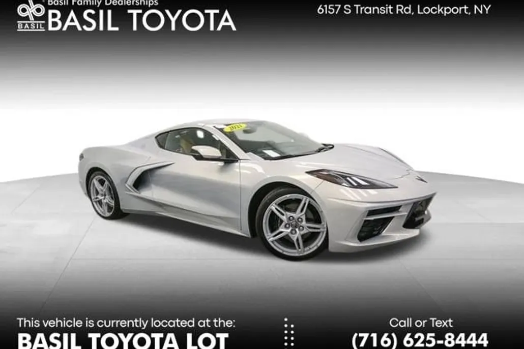 2021 Chevrolet Corvette Stingray 2LT photo 1
