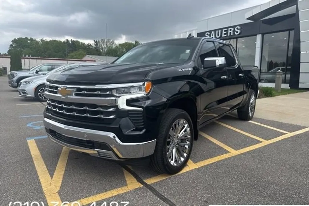 2023 Chevrolet Silverado 1500 LTZ photo 1