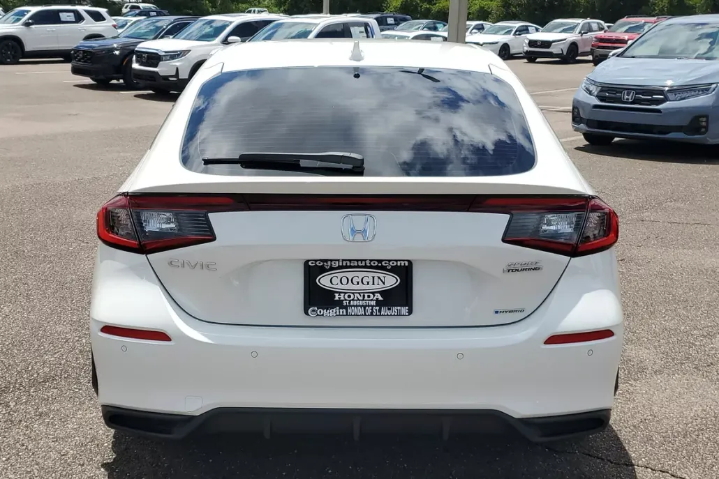 2025 Honda Civic Hybrid Sport Touring Hatchback photo 1