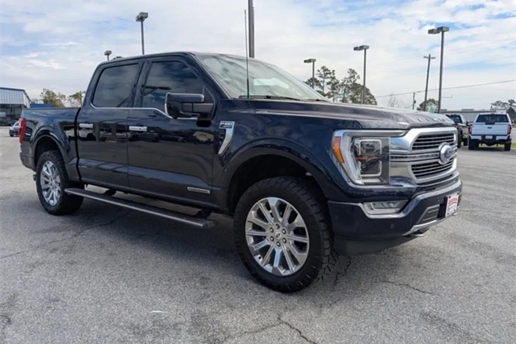 2023 Ford F-150 Limited photo 1