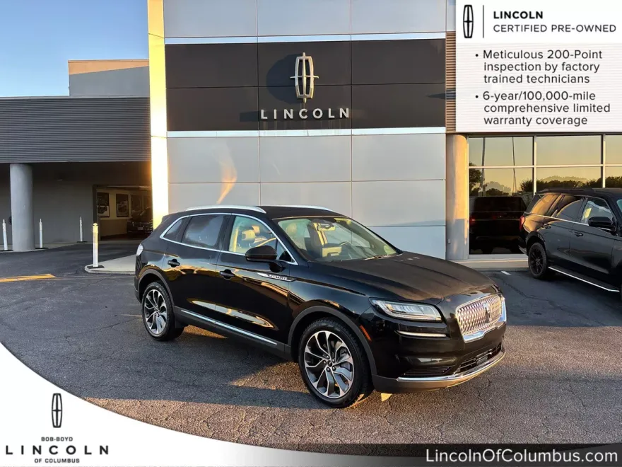 2022 Lincoln Nautilus Reserve photo 1