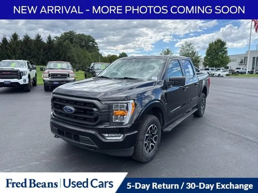 2022 Ford F-150 XLT photo 1
