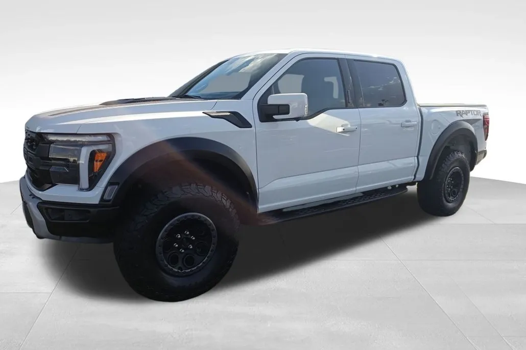 2024 Ford F-150 Raptor photo 1