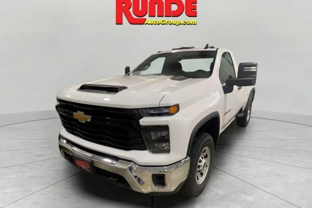 2025 Chevrolet Silverado 3500HD Work Truck photo 1
