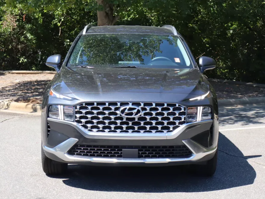 2022 Hyundai Santa Fe SEL photo 1