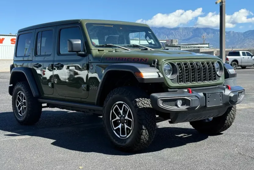 2024 Jeep Wrangler Rubicon photo 1