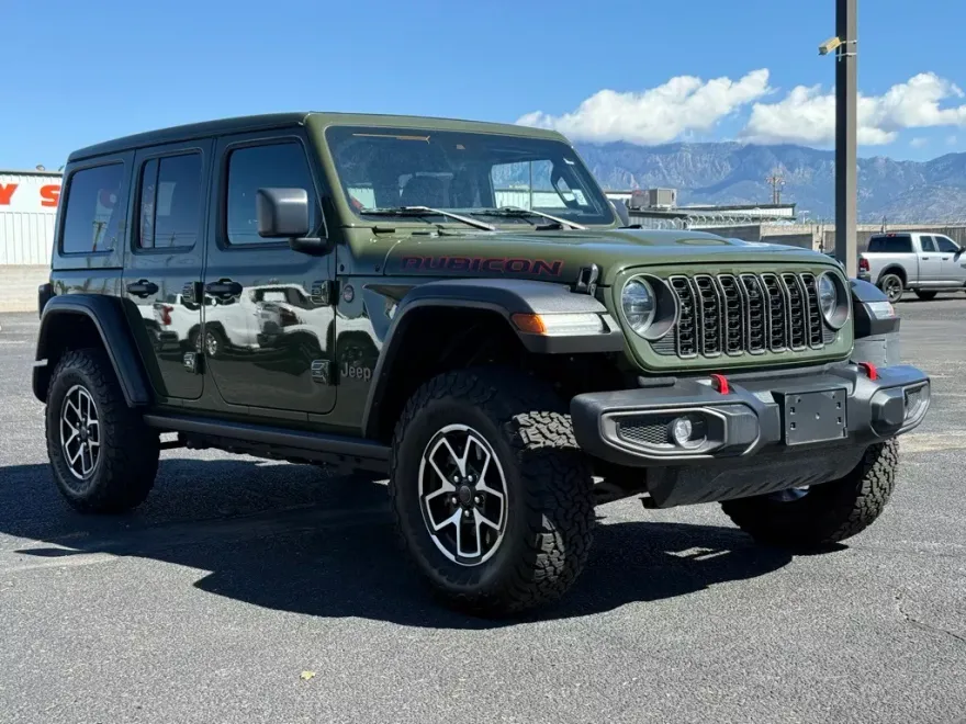 2024 Jeep Wrangler Rubicon photo 1