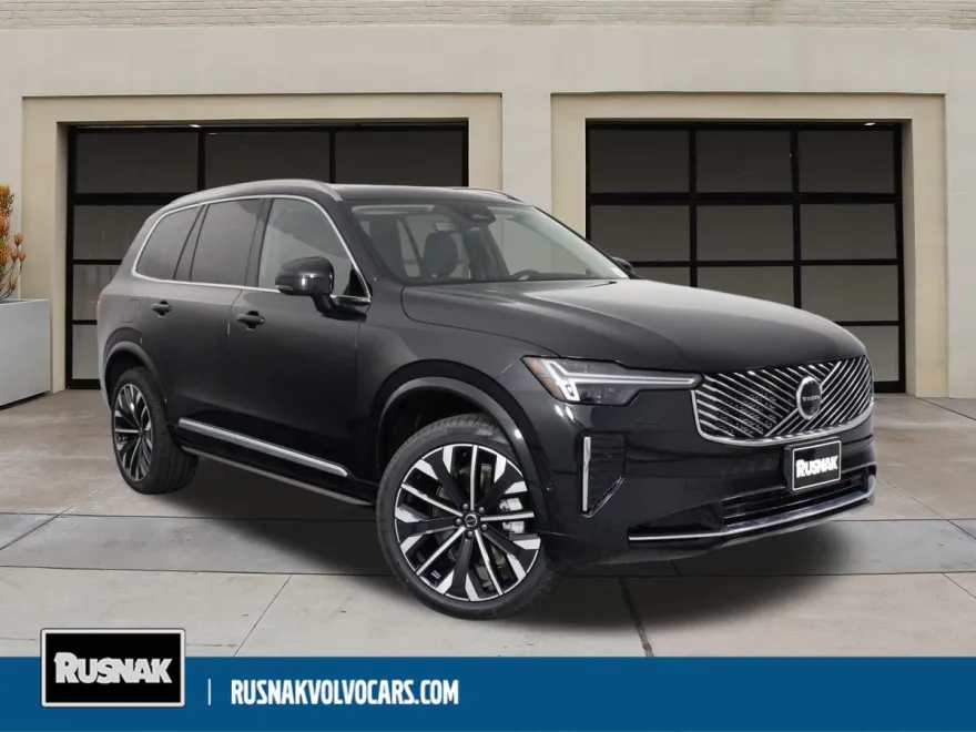 2026 Volvo XC90 B5 Plus photo 1