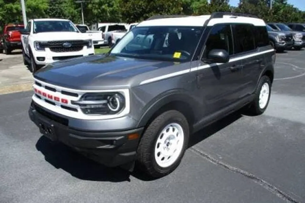 2024 Ford Bronco Sport Heritage photo 1