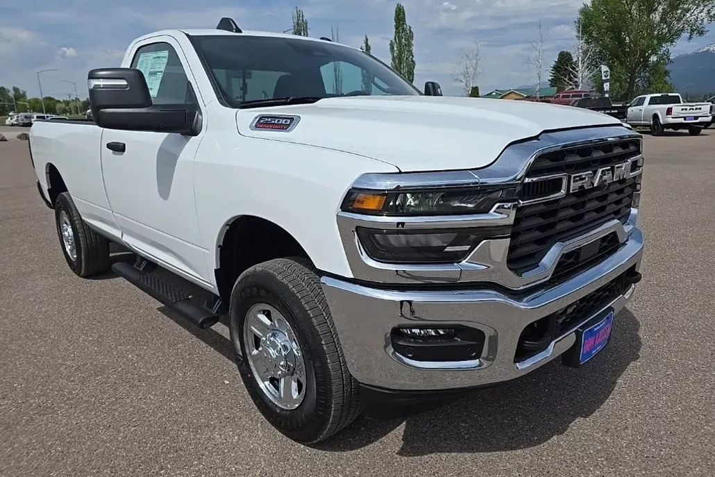 2025 Ram 2500 Tradesman photo 1