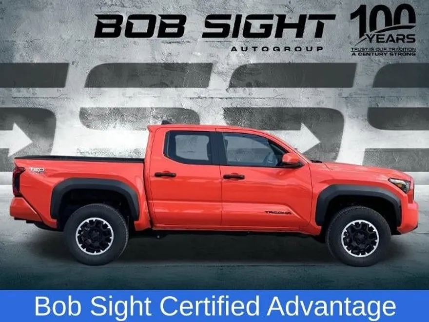 2024 Toyota Tacoma TRD Off-Road photo 1