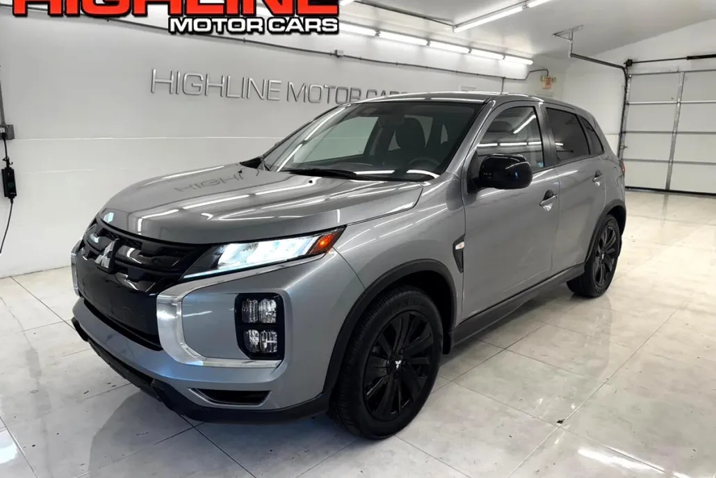 2024 Mitsubishi Outlander Sport ES LE SE photo 1