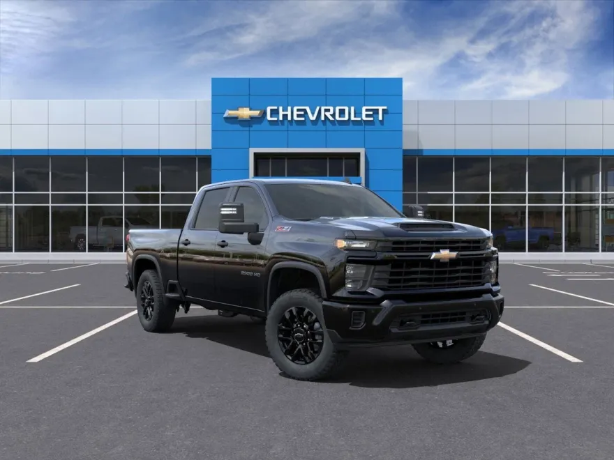 2025 Chevrolet Silverado 2500HD Custom photo 1