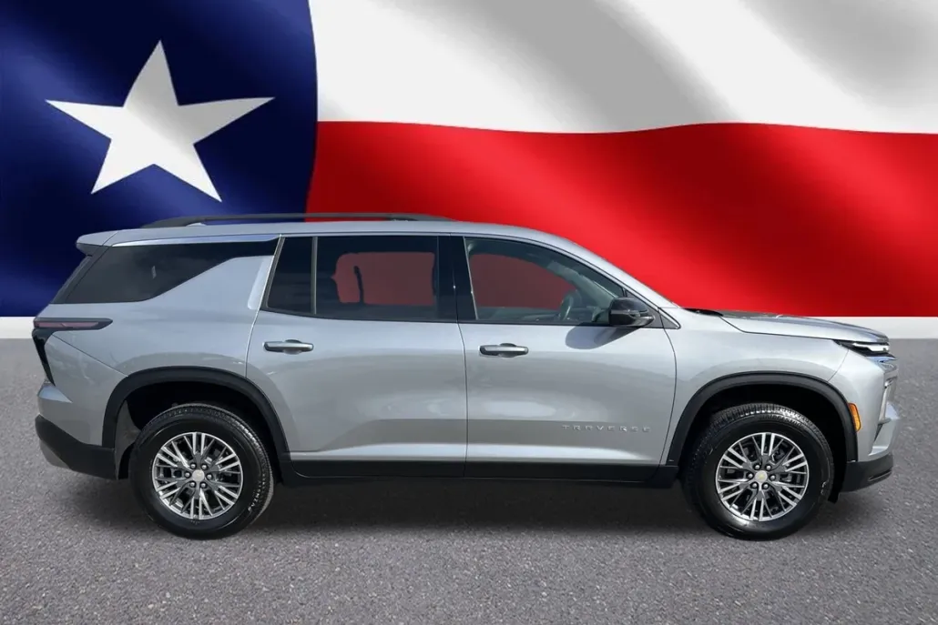 2025 Chevrolet Traverse photo 1