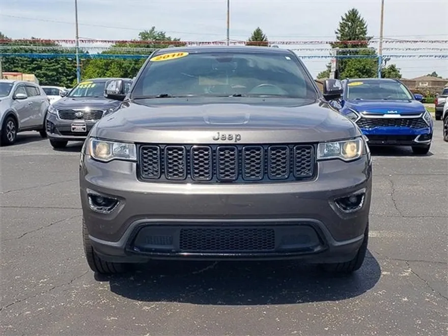 2018 Jeep Grand Cherokee Limited photo 1