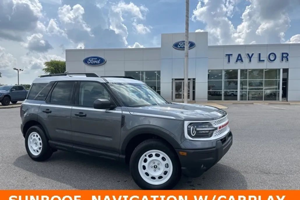 2025 Ford Bronco Sport Heritage photo 1