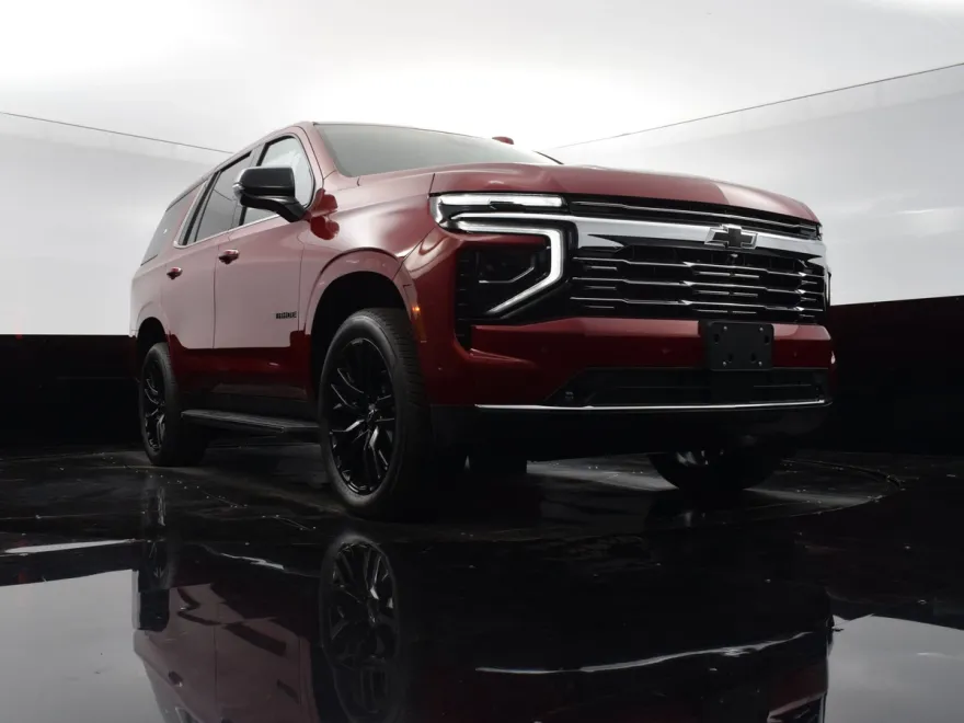2025 Chevrolet Tahoe Premier photo 1