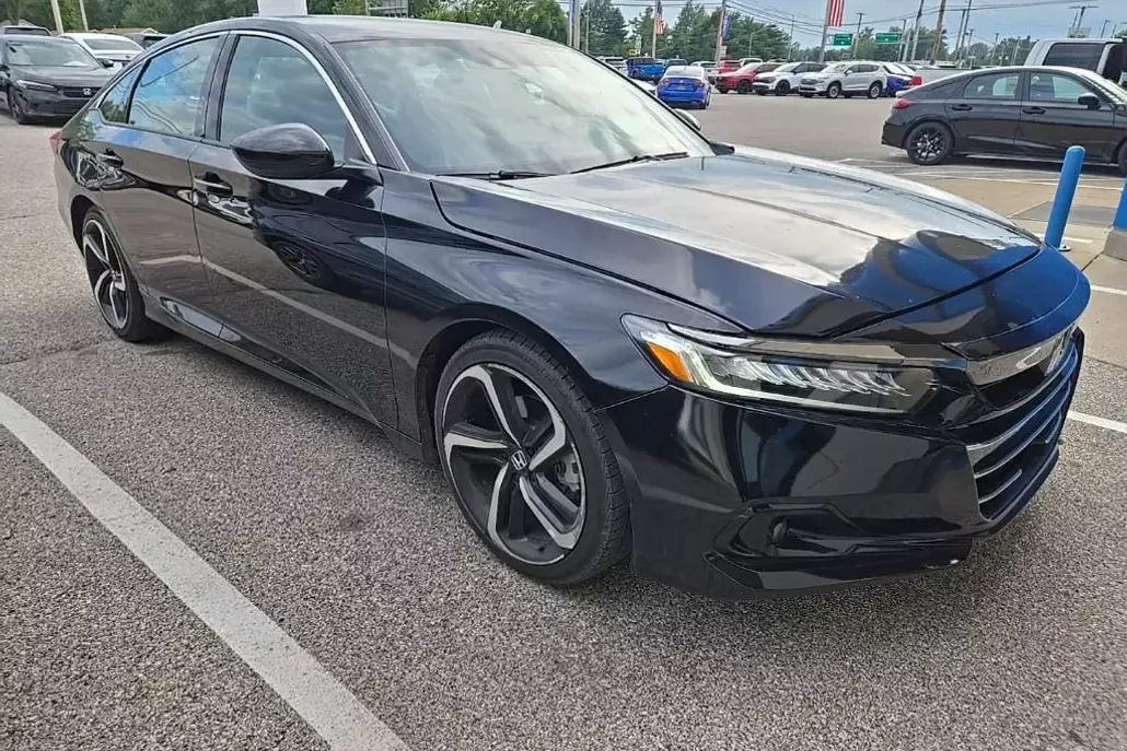 2022 Honda Accord Sport photo 1