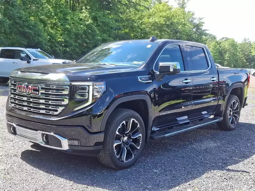 2025 Gmc Sierra 1500 Denali photo 1