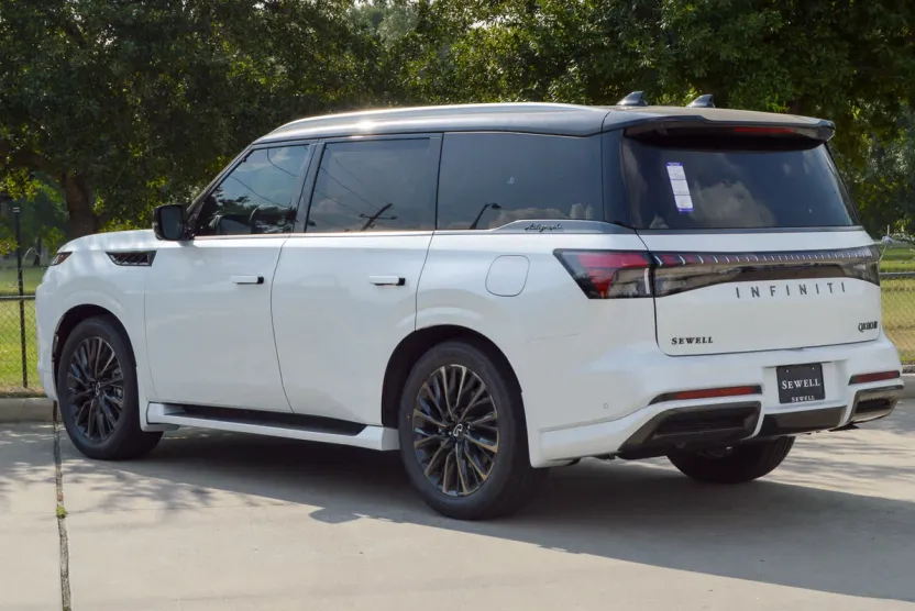 2026 Infiniti QX80 photo 1